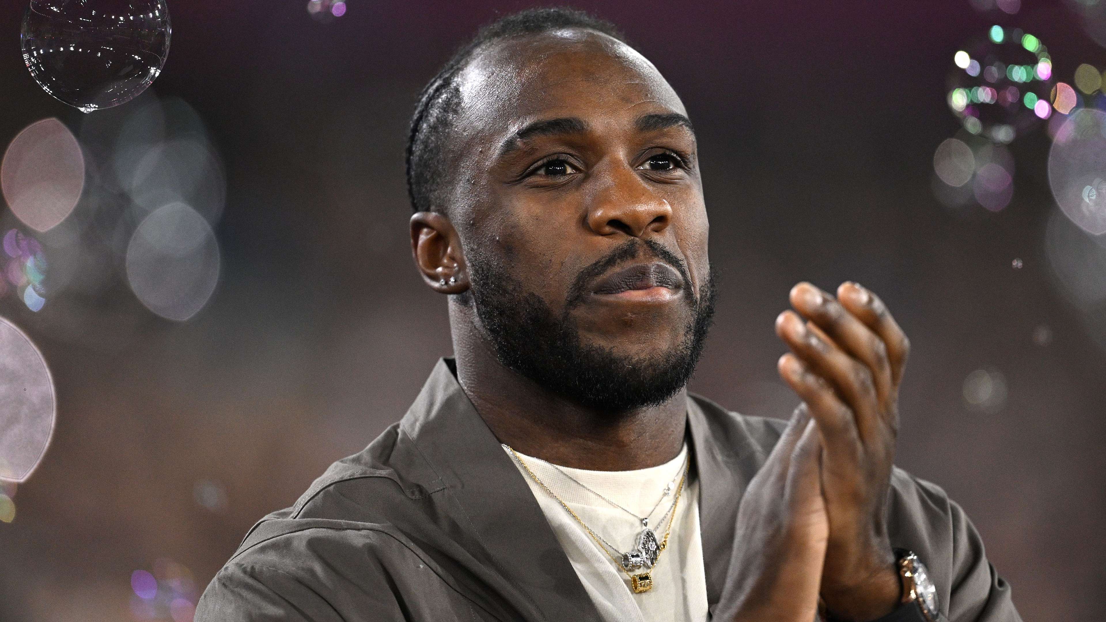 转会市场竞 转会市场竞